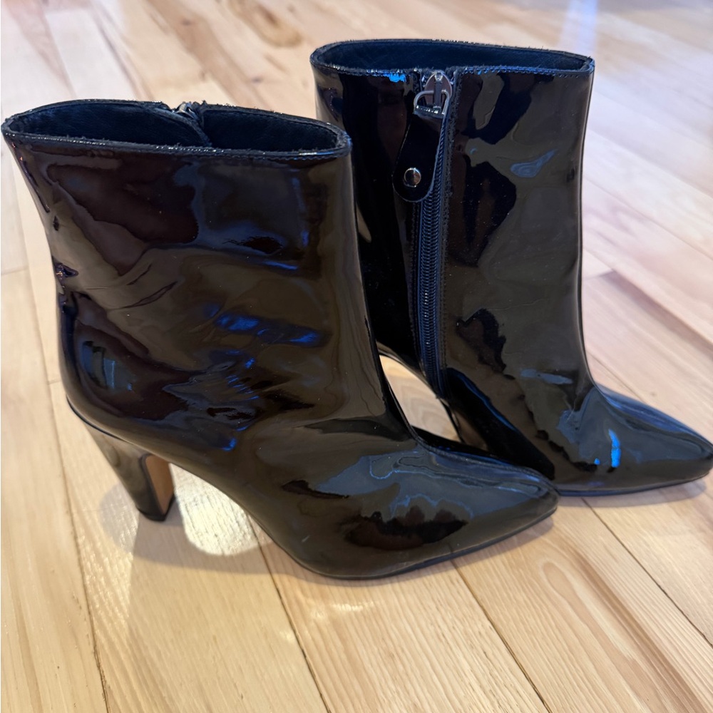Toral heeled booties - size 36! Black patent!